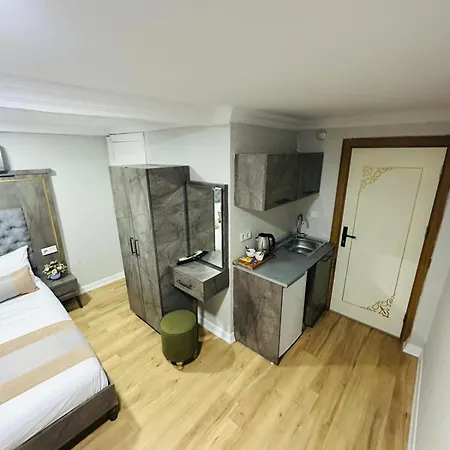 Hotel apartamentowy Taksim Brand