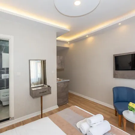 Taksim Brand 4*