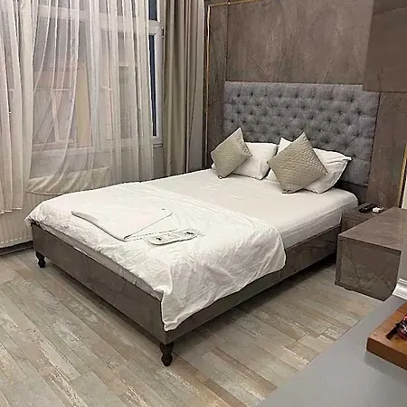Aparthotel Taksim Brand 4*