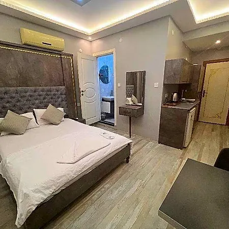 Aparthotel Taksim Brand 4*
