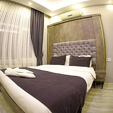Taksim Brand 4*