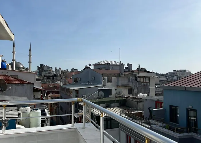 Taksim Brand Стамбул