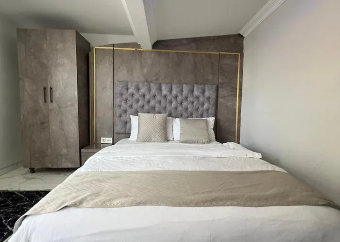 Апарт-отель Taksim Brand