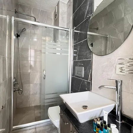 Apart-hotel Taksim Brand