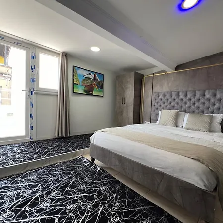 Taksim Brand Κωνσταντινούπολη